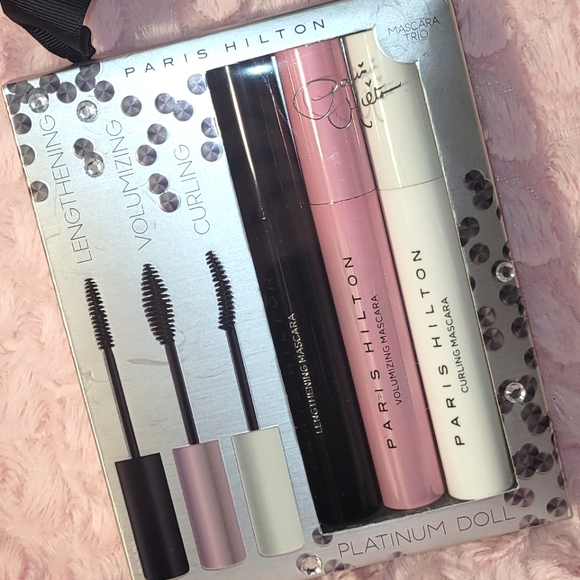 Paris Hilton Other - Paris Hilton Mascara Trio in gift box. New and sealed on ends.